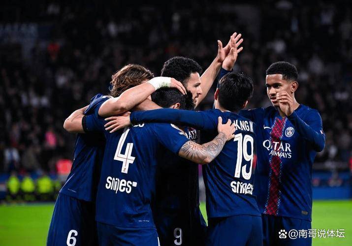 九州平台-包含巴黎圣日耳曼客场遭遇平局，追赶者领先拉大的词条